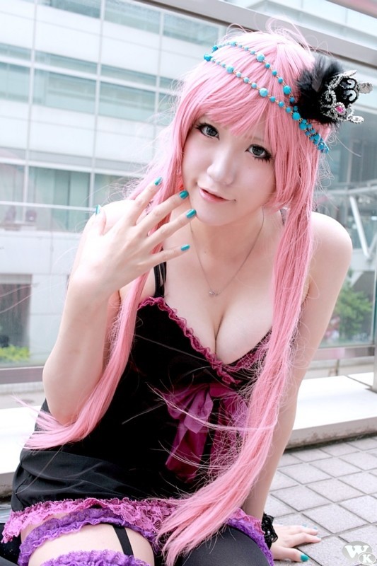 dazaigaro-megurine_luka-01.jpg